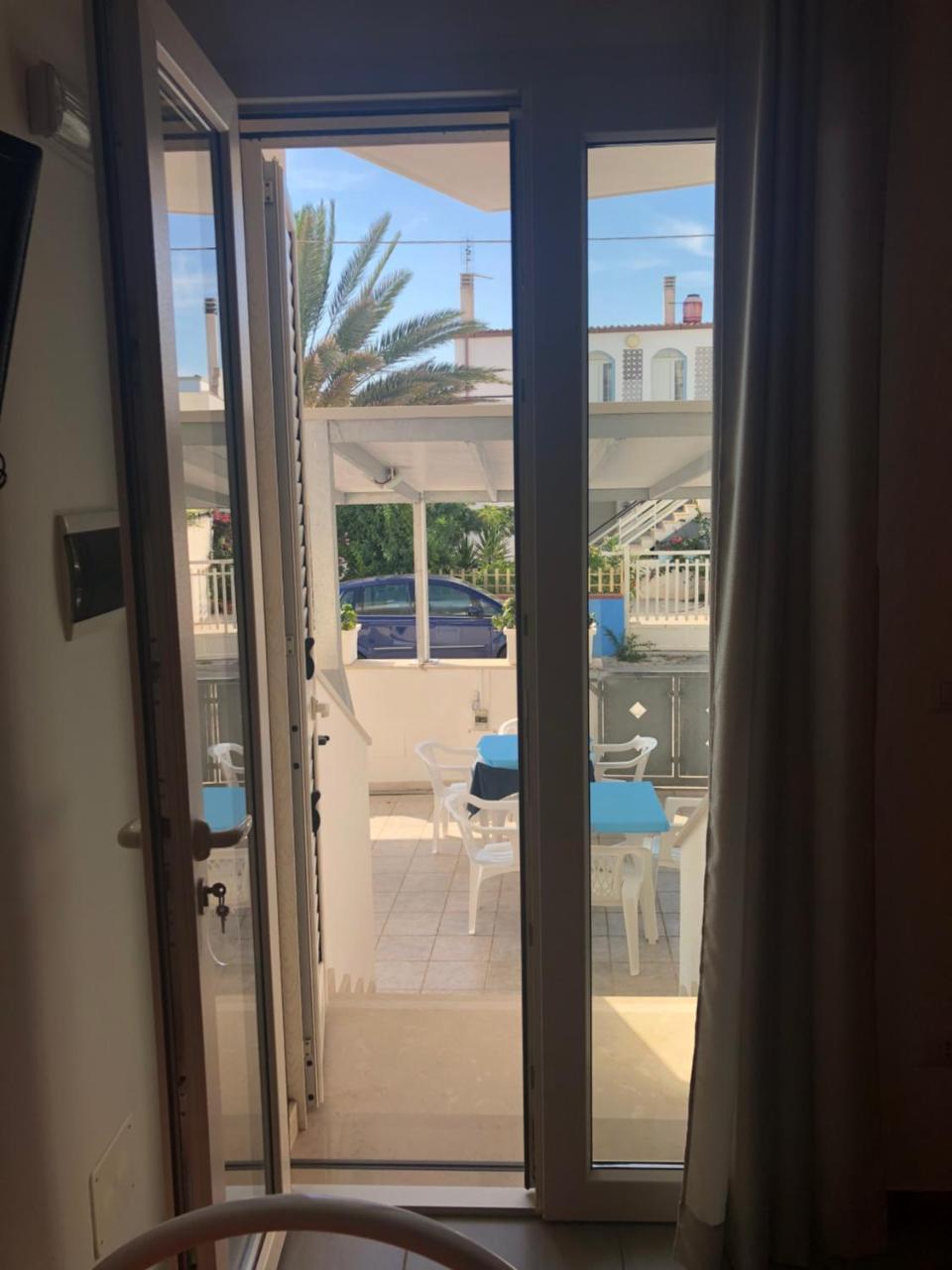 B&B Tramonti Del Sud Lecce Exterior foto